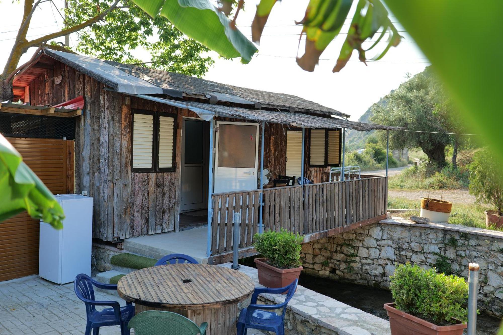 Tropikal Freskia Bunec Sarande Exterior photo